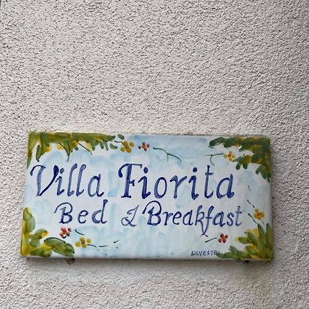 B&B Villa Fiorita Понтеканьяно Екстер'єр фото